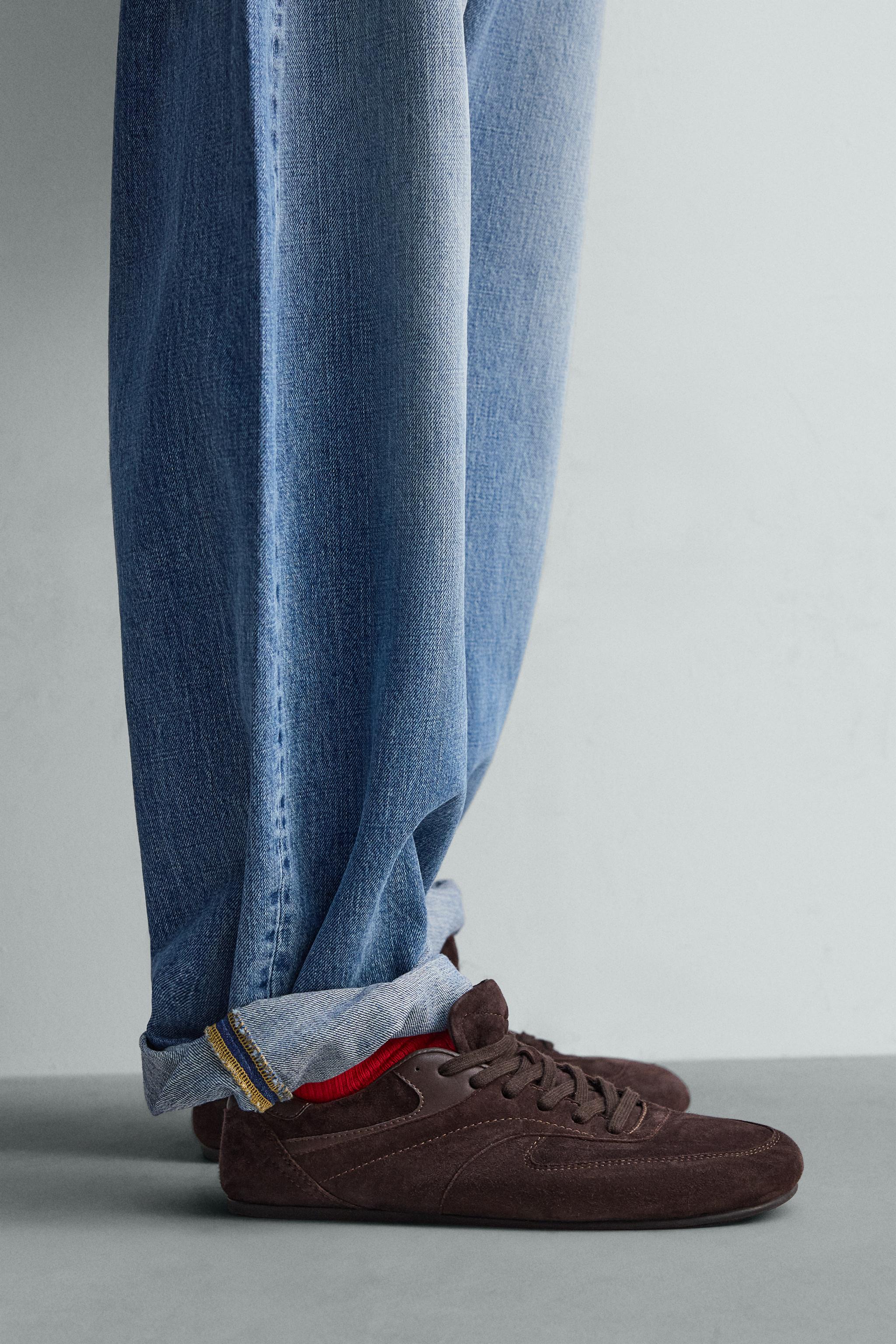 LEATHER SNEAKERS